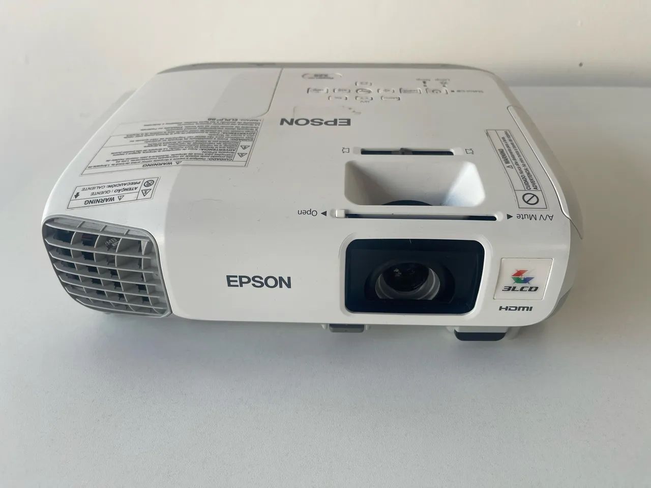 Vendo Projetor Epson PowerLite X29 com controle