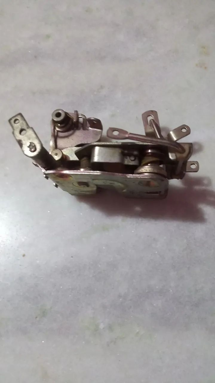 Fechadura porta D20 Monza Chevette - Foto 5