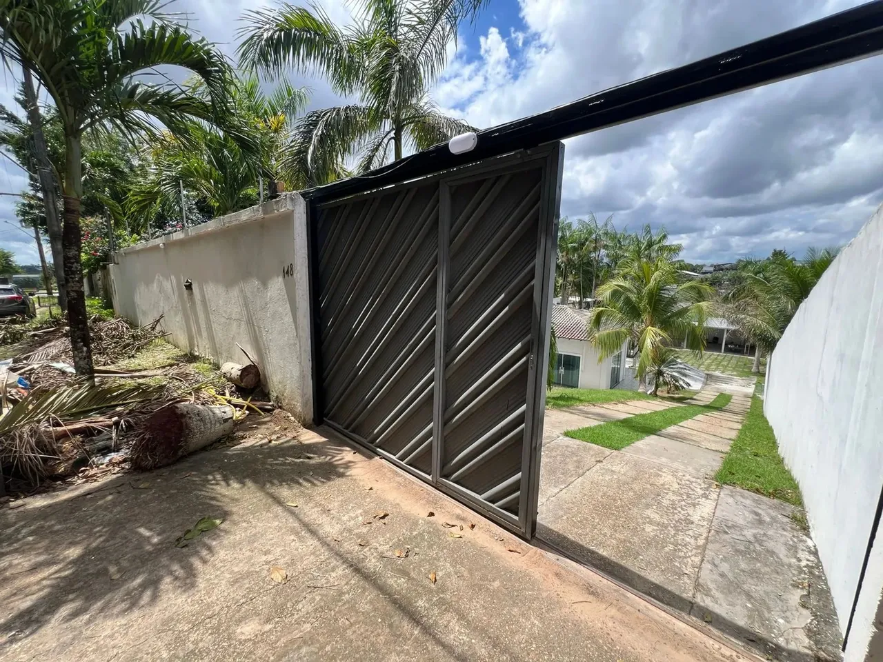 CASA ESTILO CHÁCARA NO BAIRRO TARUMÃ A 5 MINUTOS DO AEROPORTO