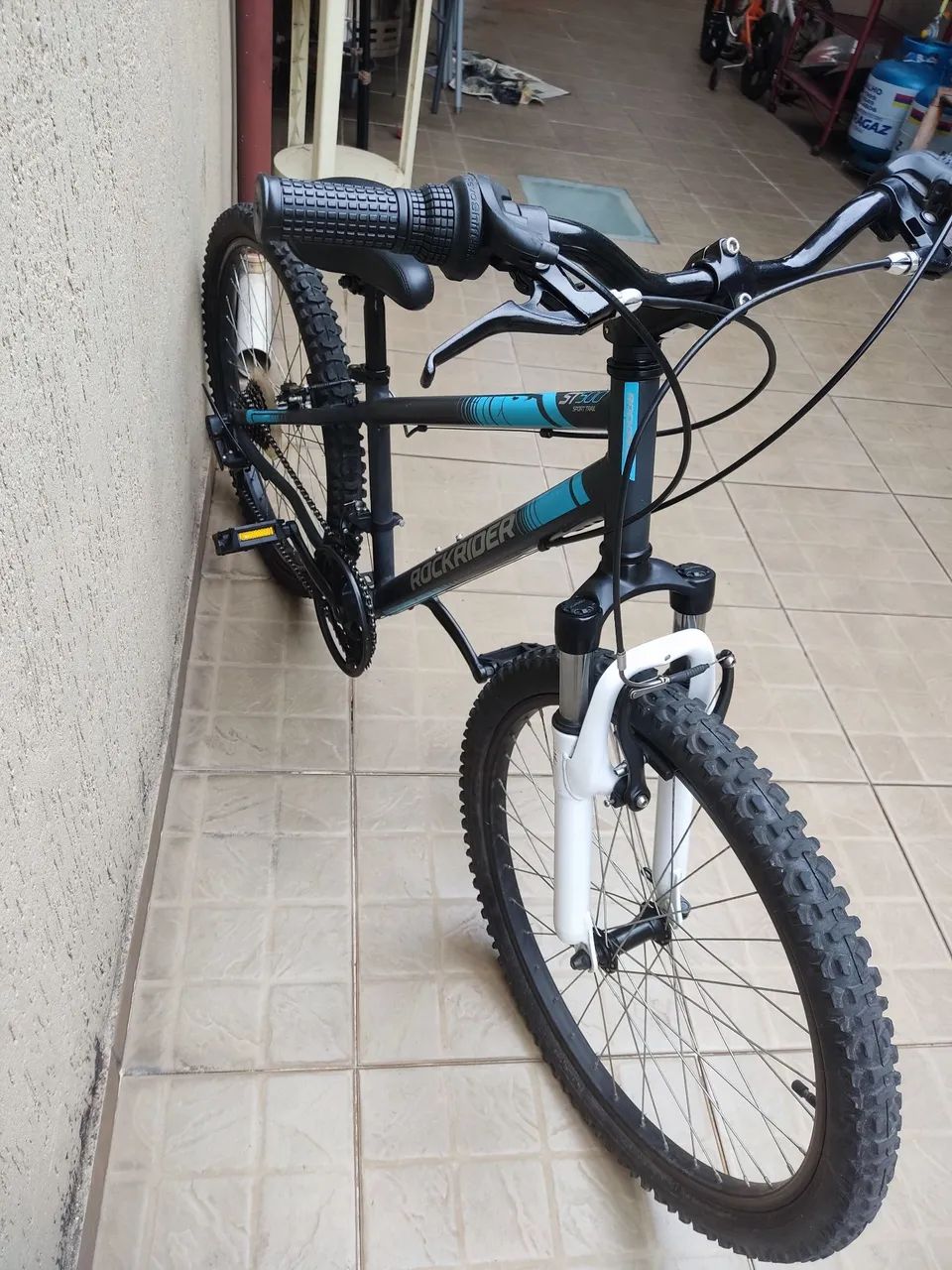 Bicicleta Rockrider ST500 aro 24 - Foto 3