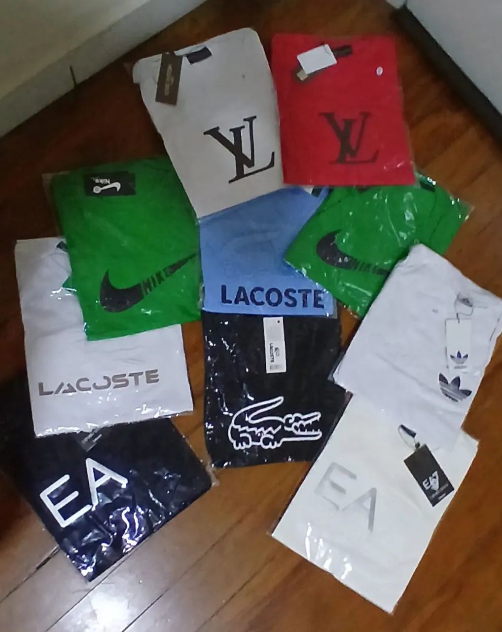 Vende-se lindas camisas masculina.  - Foto 5