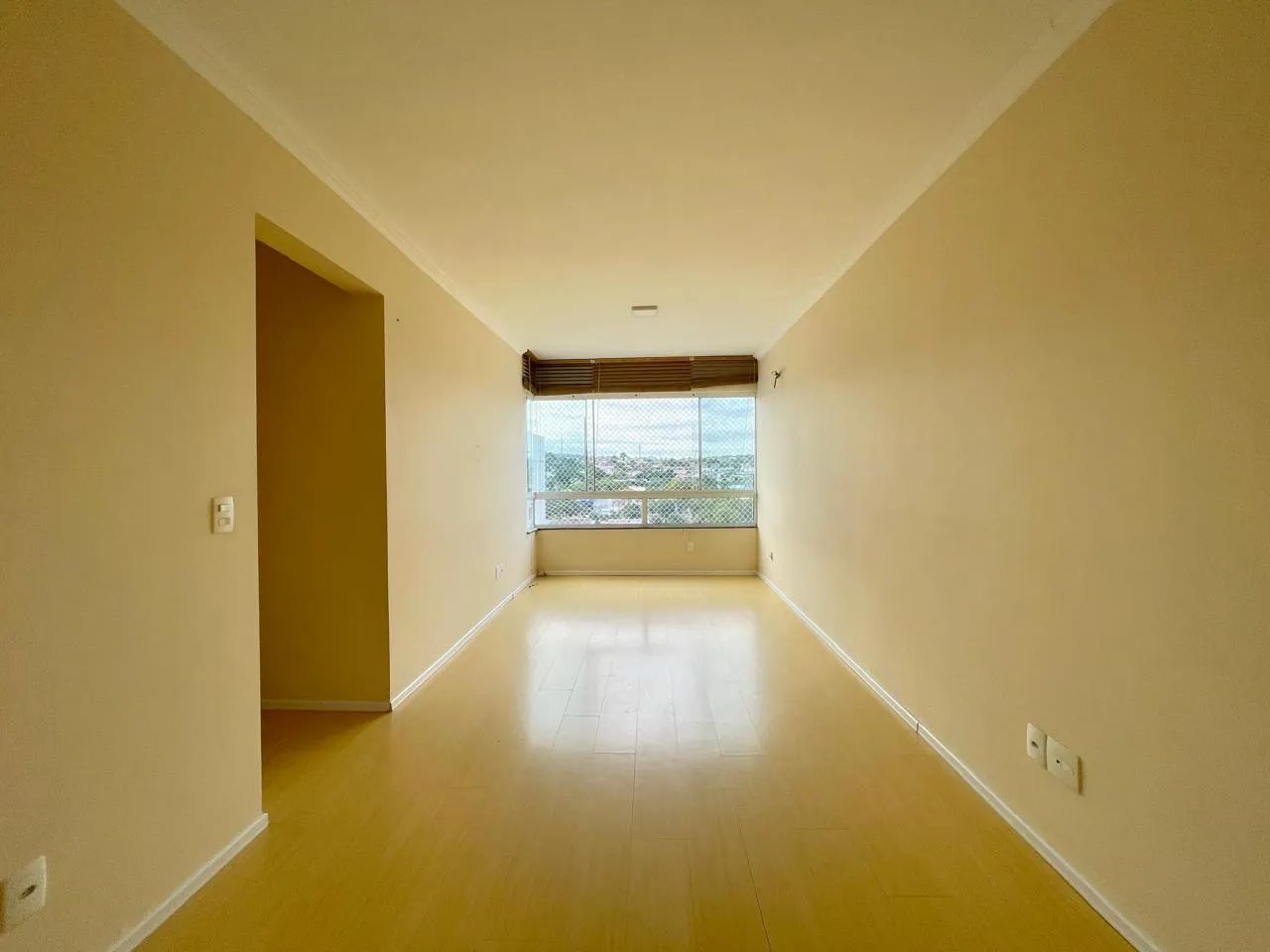 Apartamento 9° andar com 3 dormitórios vaga de garagem- Condominio com Piscina Próximo ao  - Foto 2
