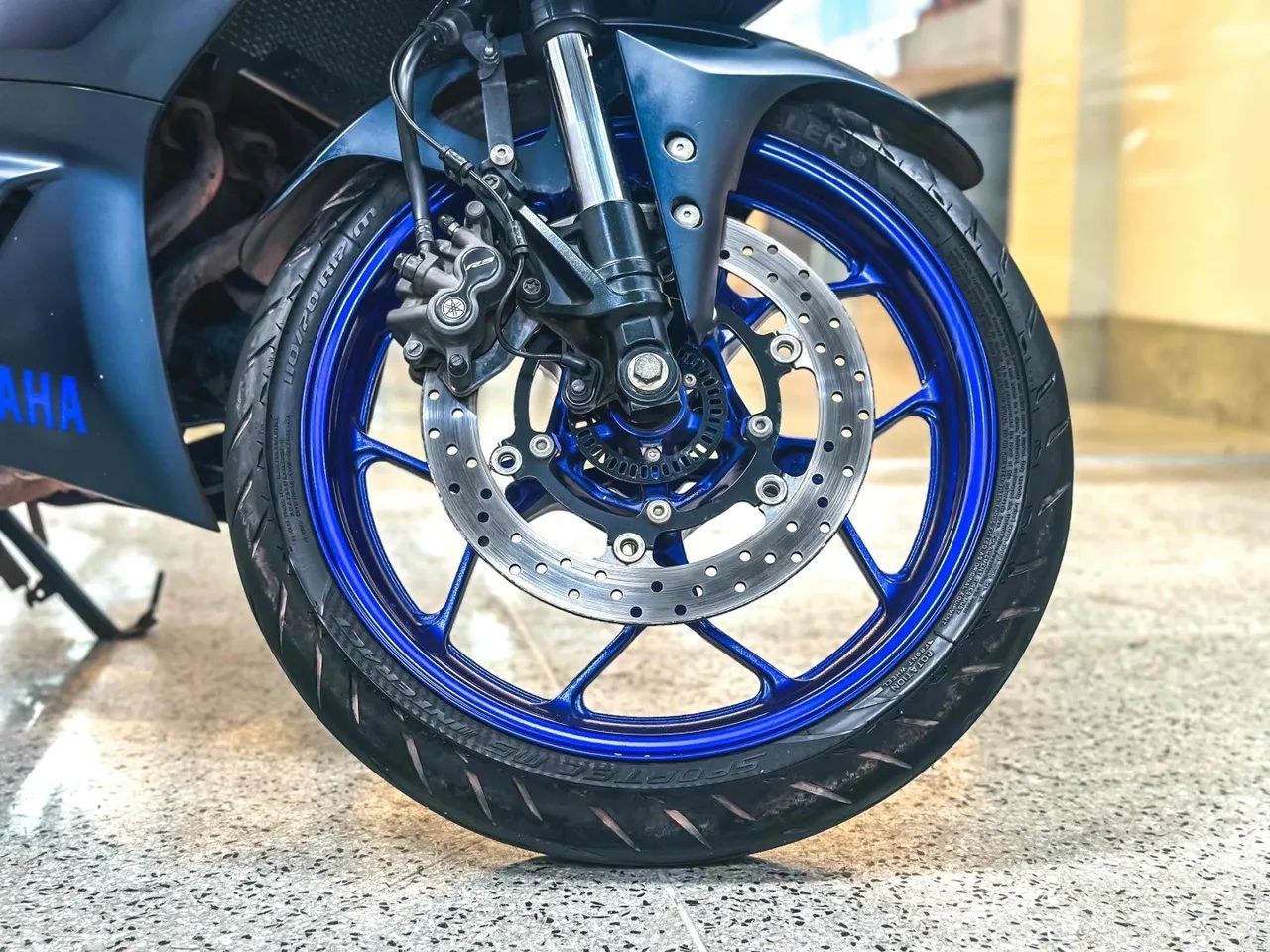 Yamaha Yzf r-3 321 2024 - Foto 4