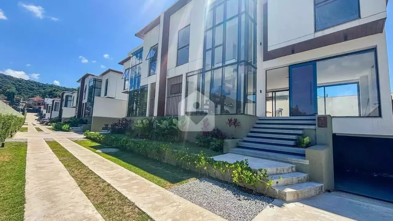 Casa com 244m², em condomínio inteligente, à venda no Valparaíso - Foto 2