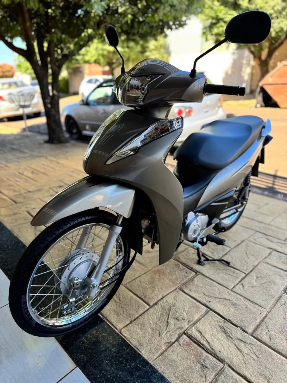 Biz 110i 23/23 10.500km - Foto 4