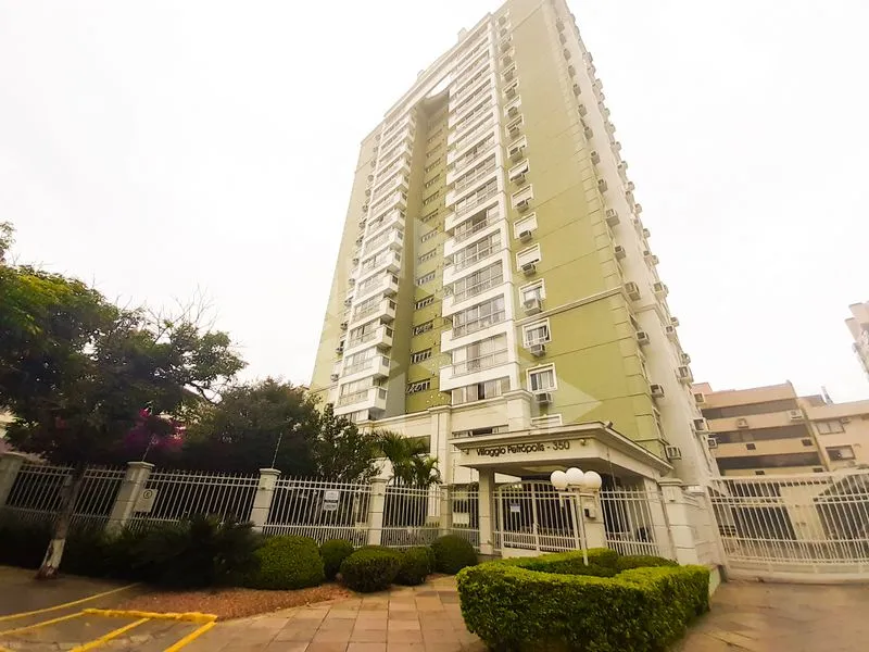 Apartamento em PETRÓPOLIS
