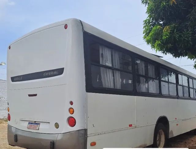 Vendo Ciferal 44 lugares  - Foto 2