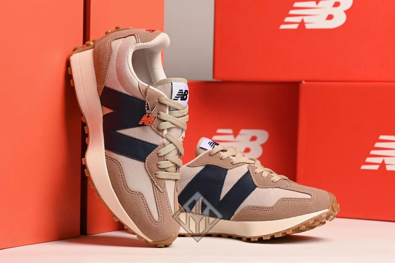 New Balance 327 - Bege, Preto e Branco - Foto 3