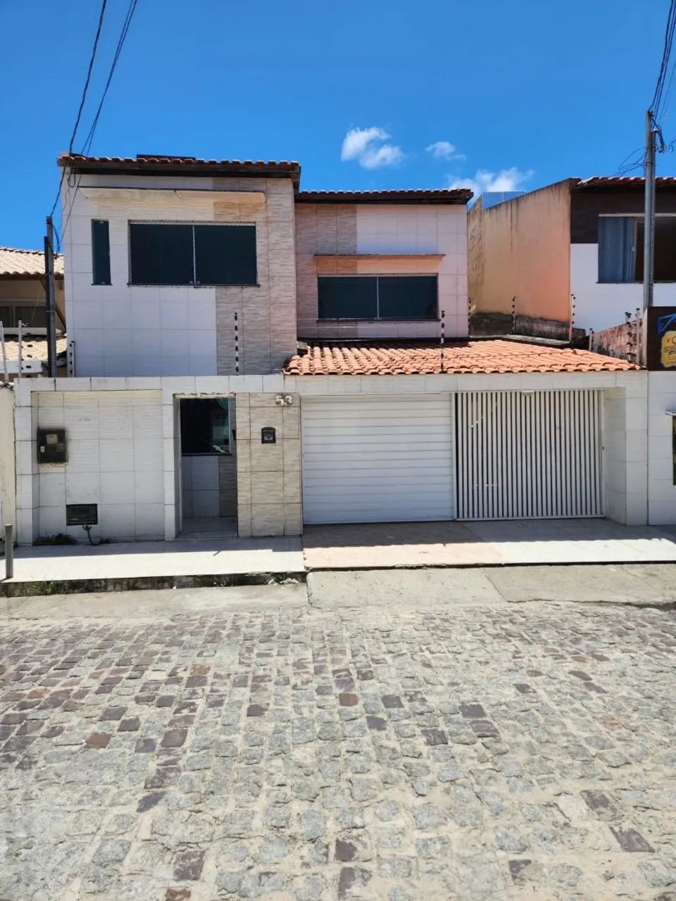 Casa para alugar no Augusto Franco de andar.