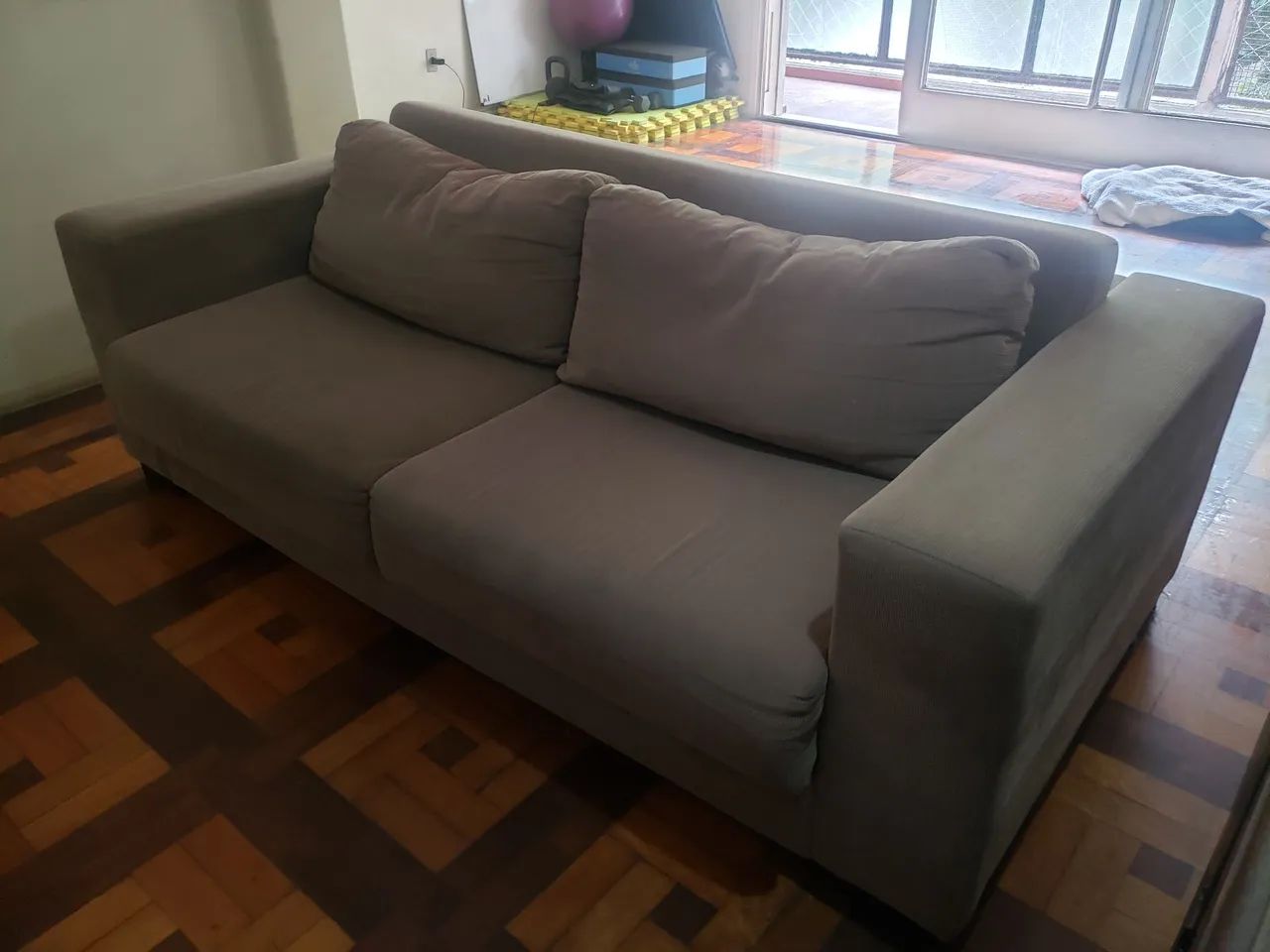 Sofá 3 lugares em ótimo estado - Foto 3
