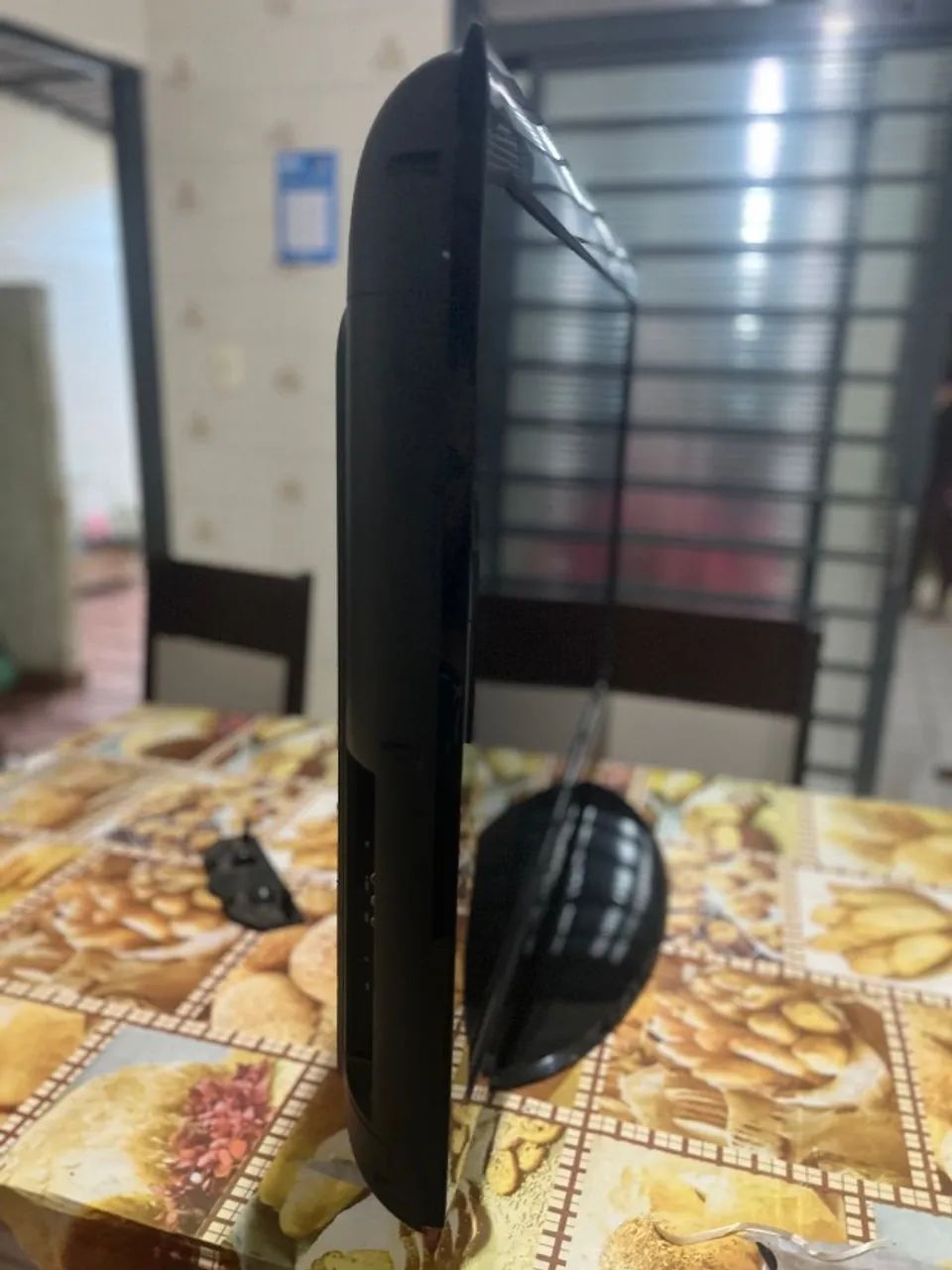 TV BUSTER 42 POLEGADAS - ANTIGA64168597400579120