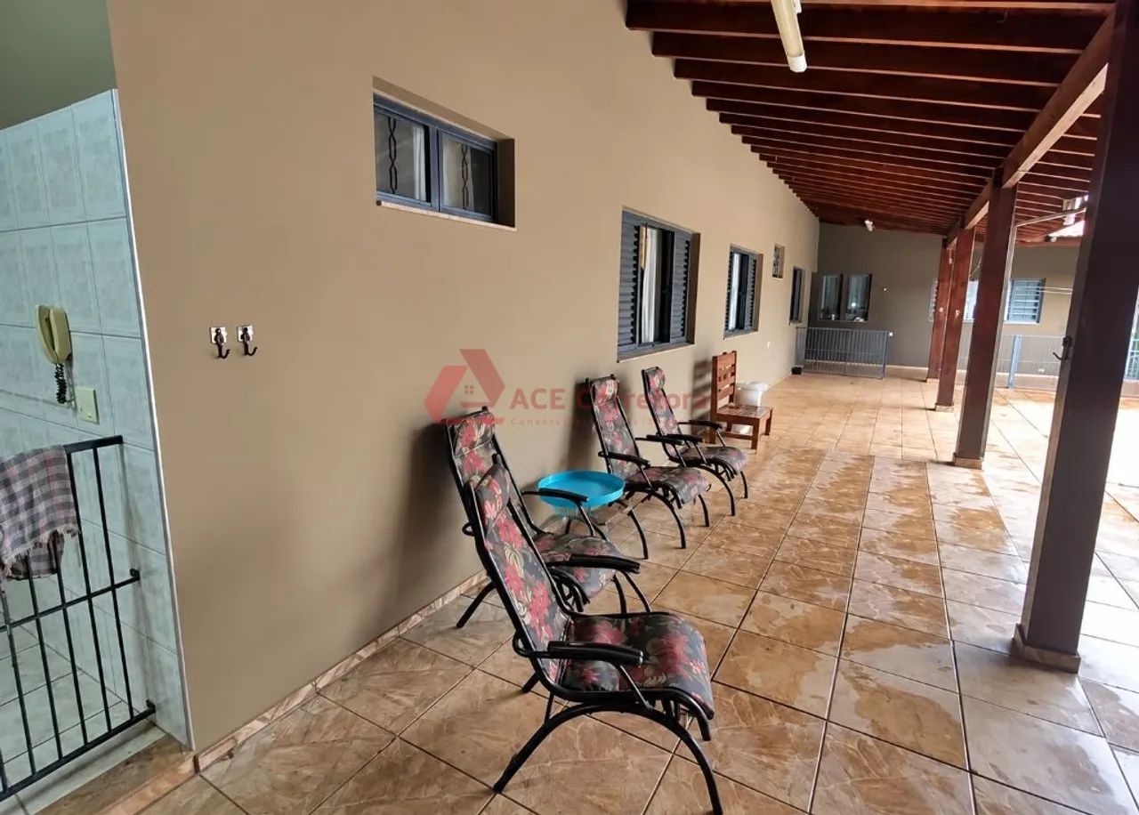 Casa com Suíte, Closet e Piscina - Foto 3