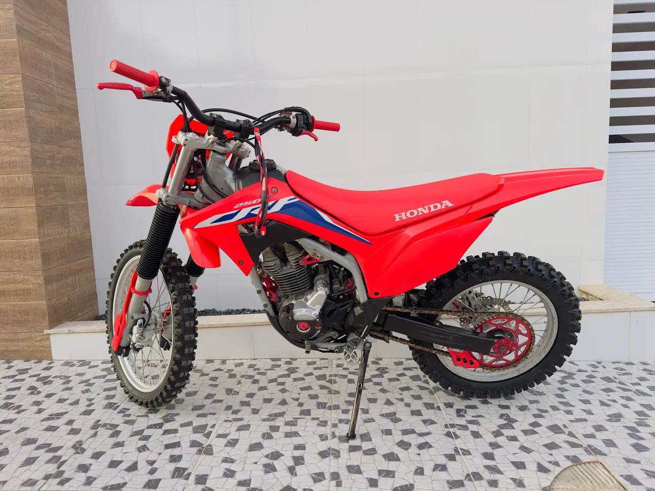 CRF 250 F 2024 - Foto 4