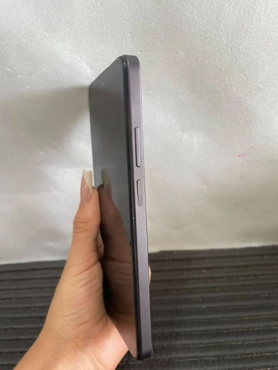 REALME C75 ROXO 256GB - Foto 3