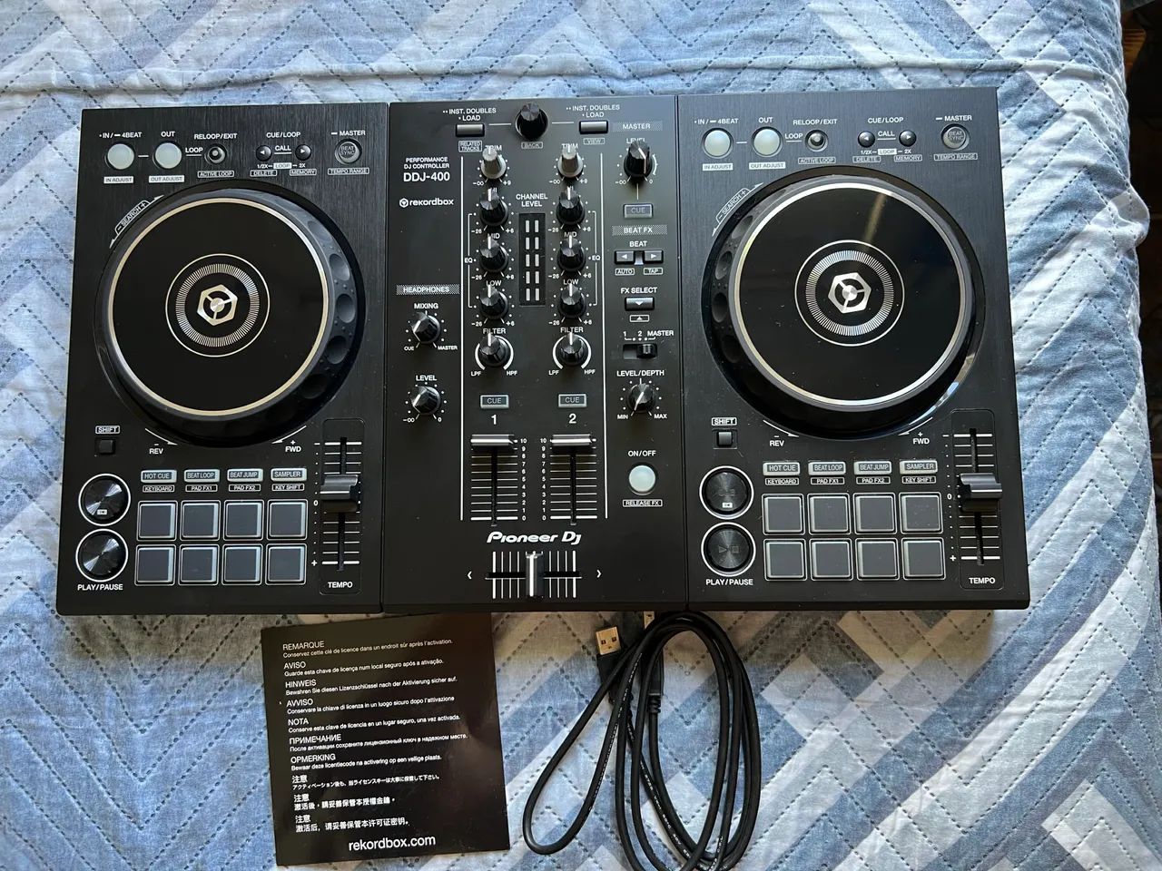 (Novo) Controladora DDJ 400 Pioneer 