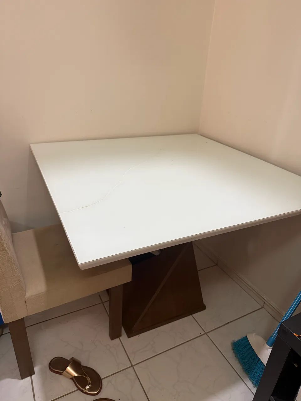 Mesa com vidro trincado  - Foto 3