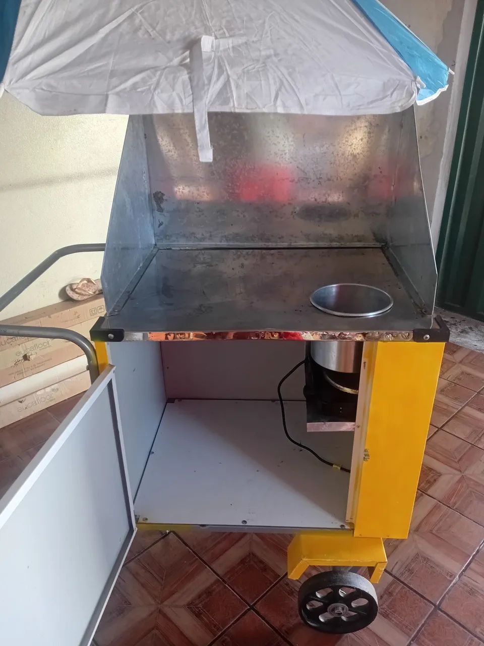 Carrinho de cachorro quente