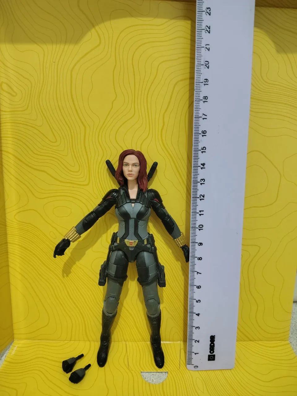Boneco viúva negra mcu Marvel legends 