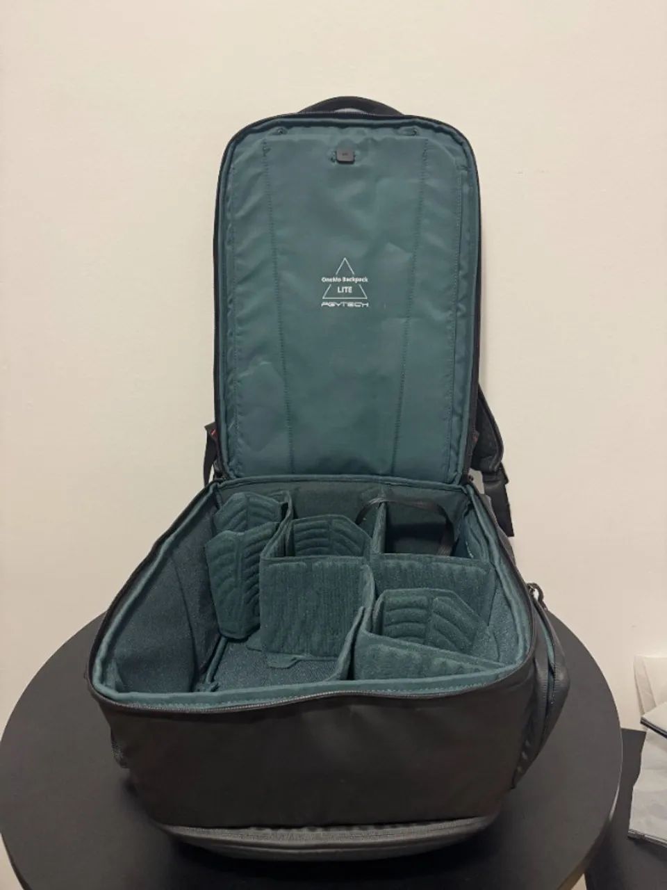 Mochila PGYTECH para Câmara de 22L - Foto 3
