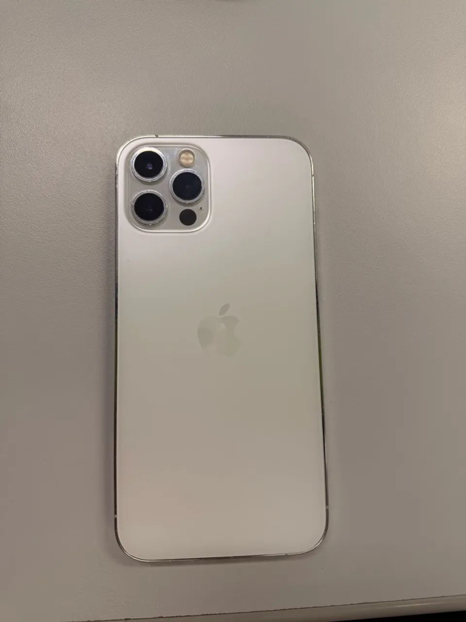 iPhone 12 pro silver  - Foto 2