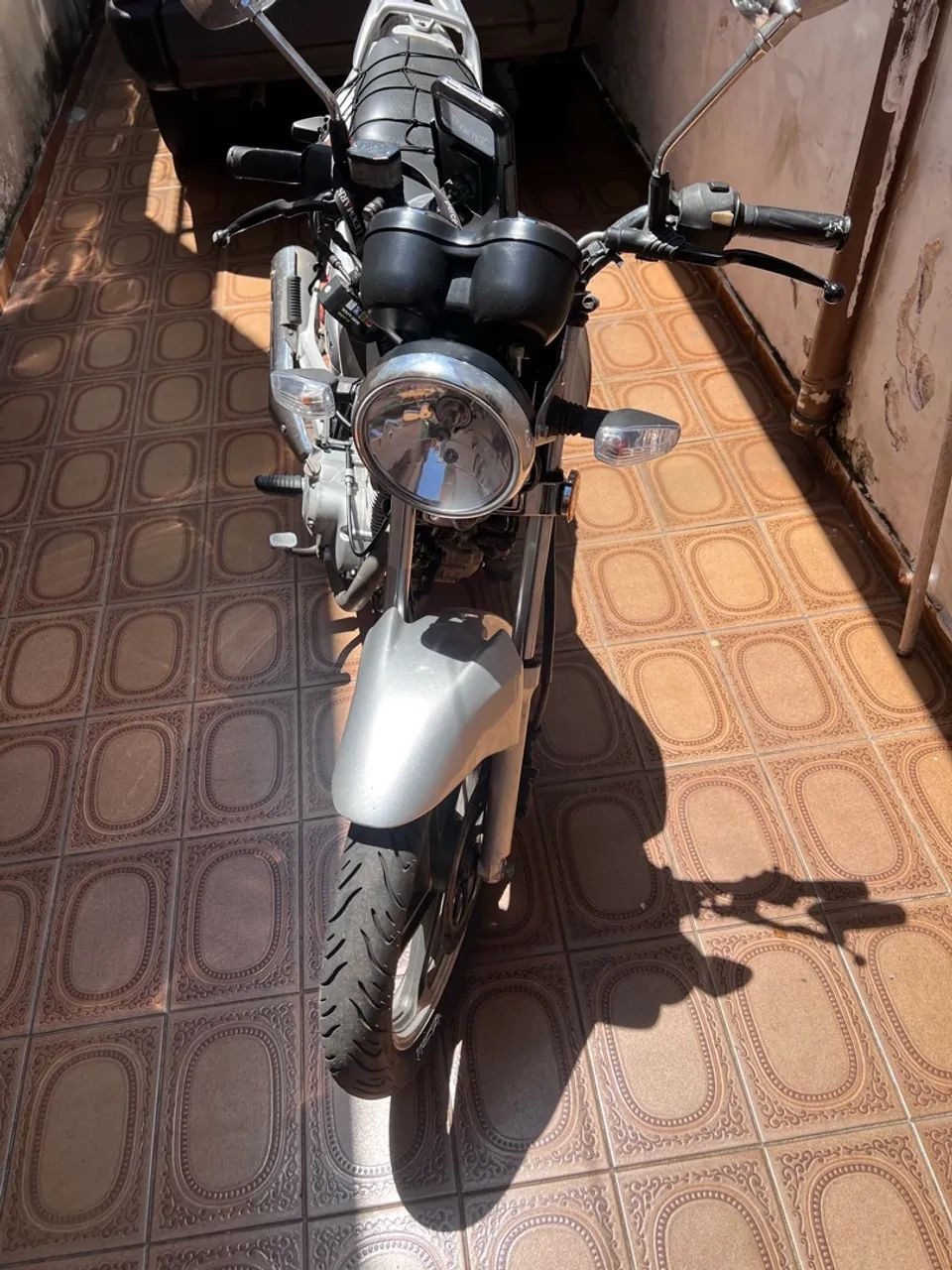 Suzuki GRS 150i - Foto 4