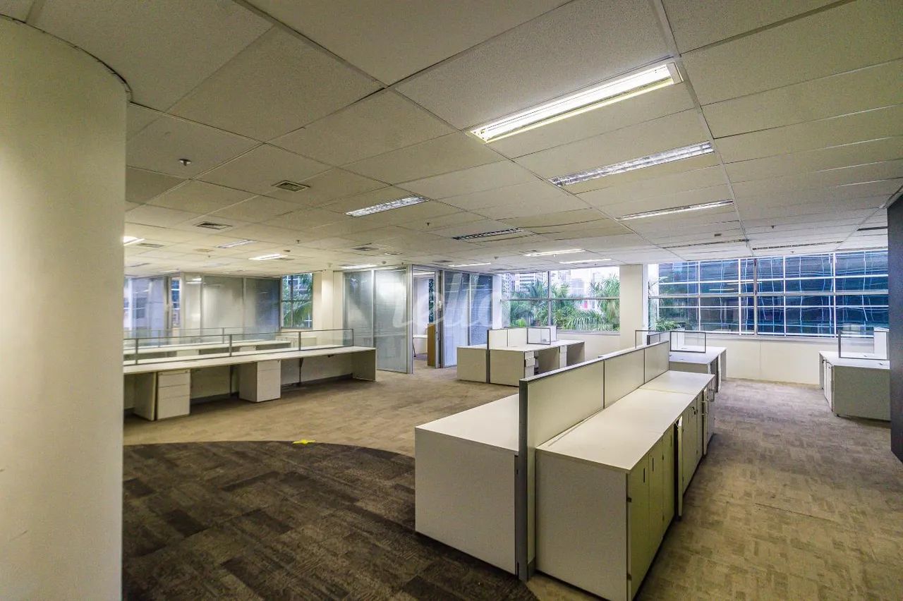 Comercial para alugar no(a) Jardim Morumbi - Foto 2