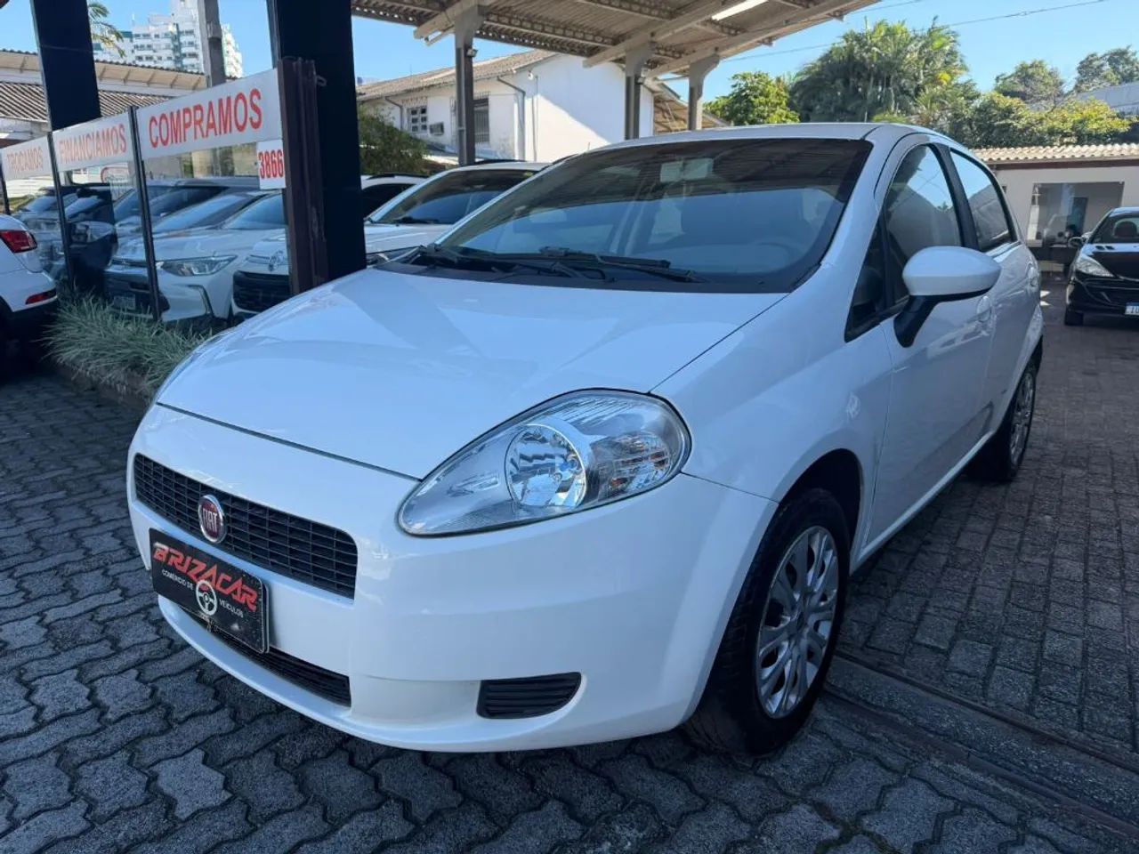 Fiat Punto ELX 1.4 Fire Flex 8V 5P 2011