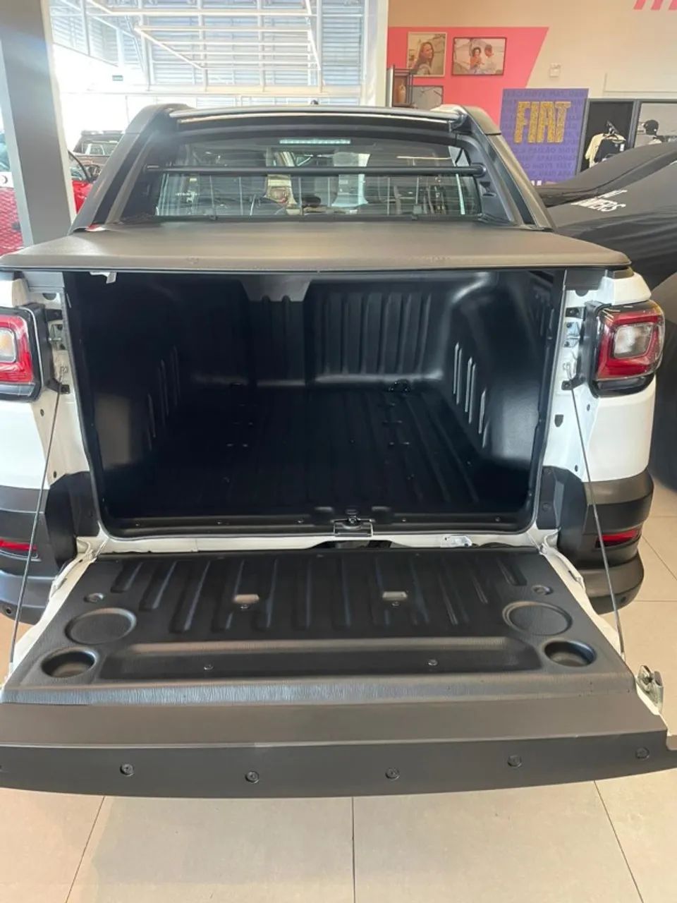 Fiat Strada Volcano 1.3 Flex 8V CD Aut. 2027 - Foto 5