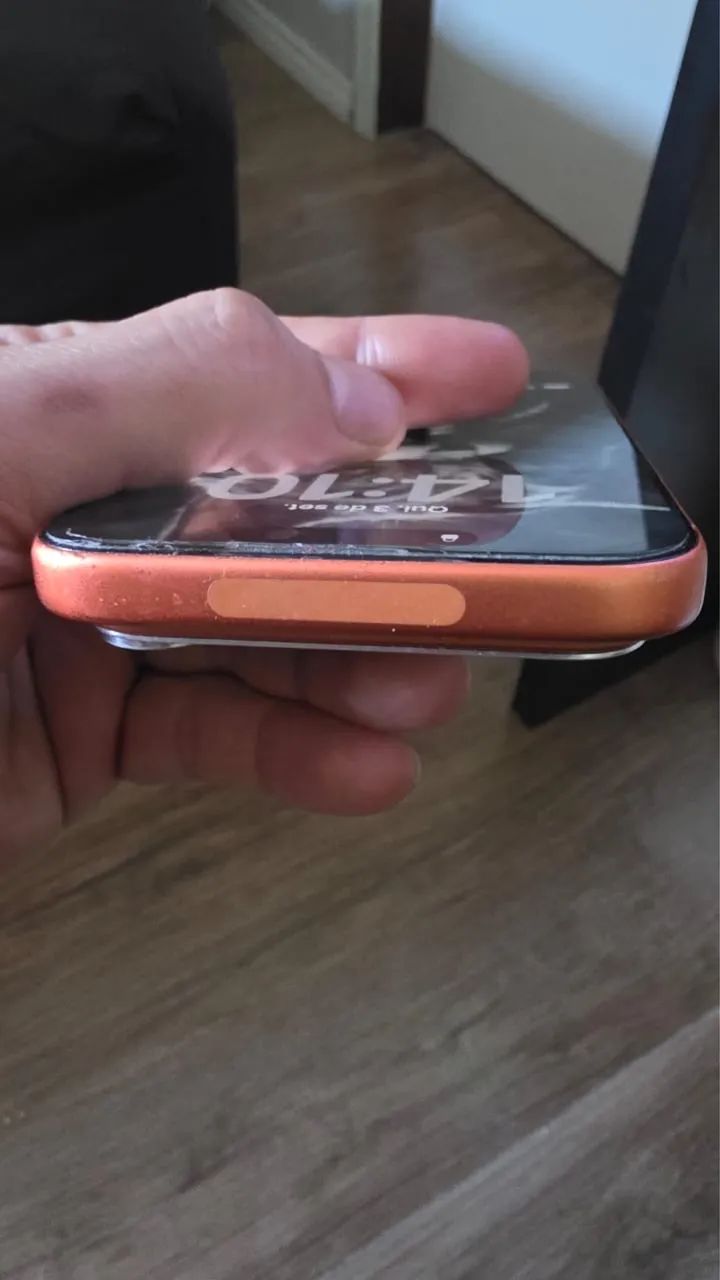 iPhone 17 pro Max pra hoje 6800 - Foto 3