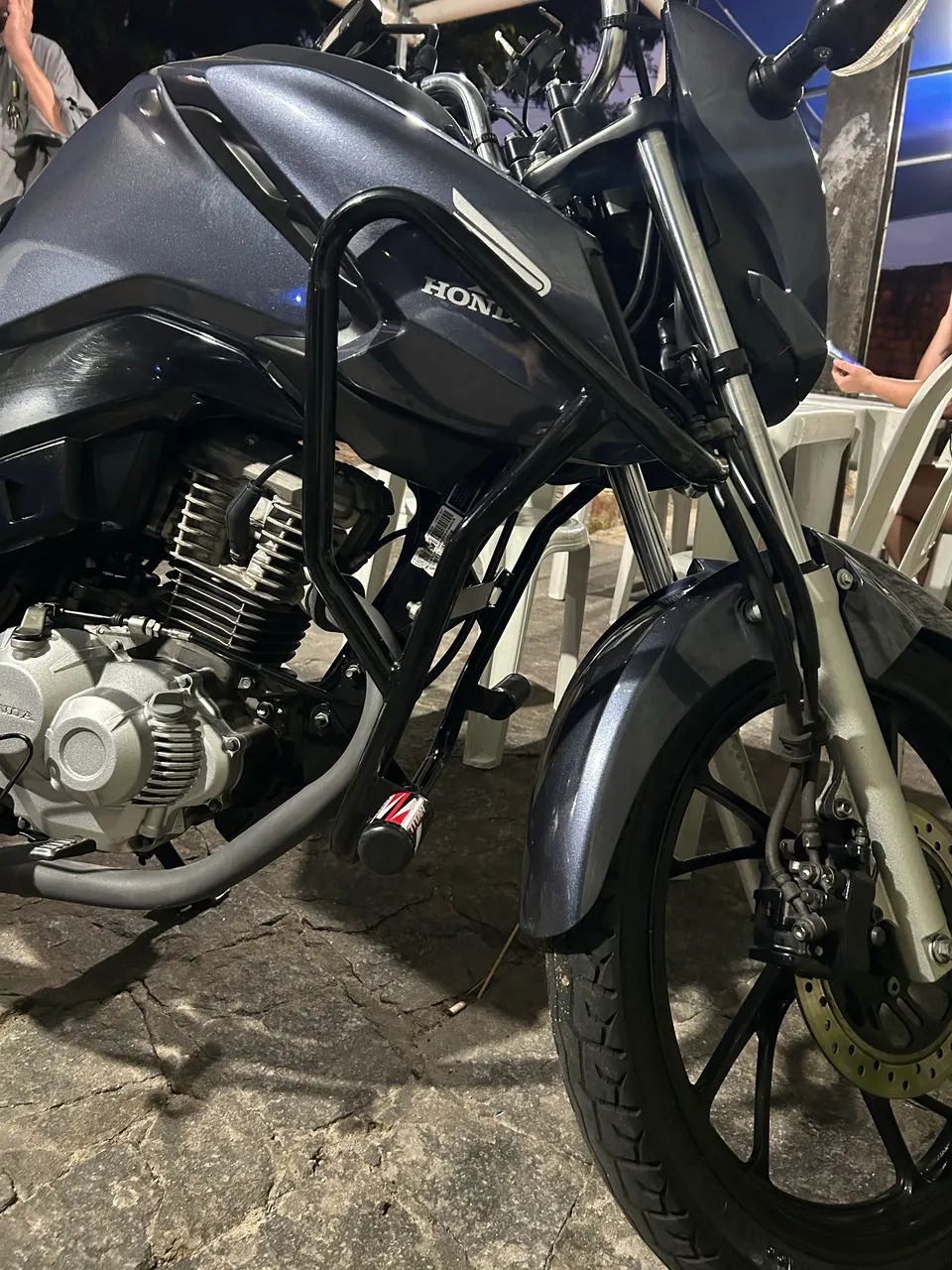 Aluguel de moto R$300,00 semanal . 