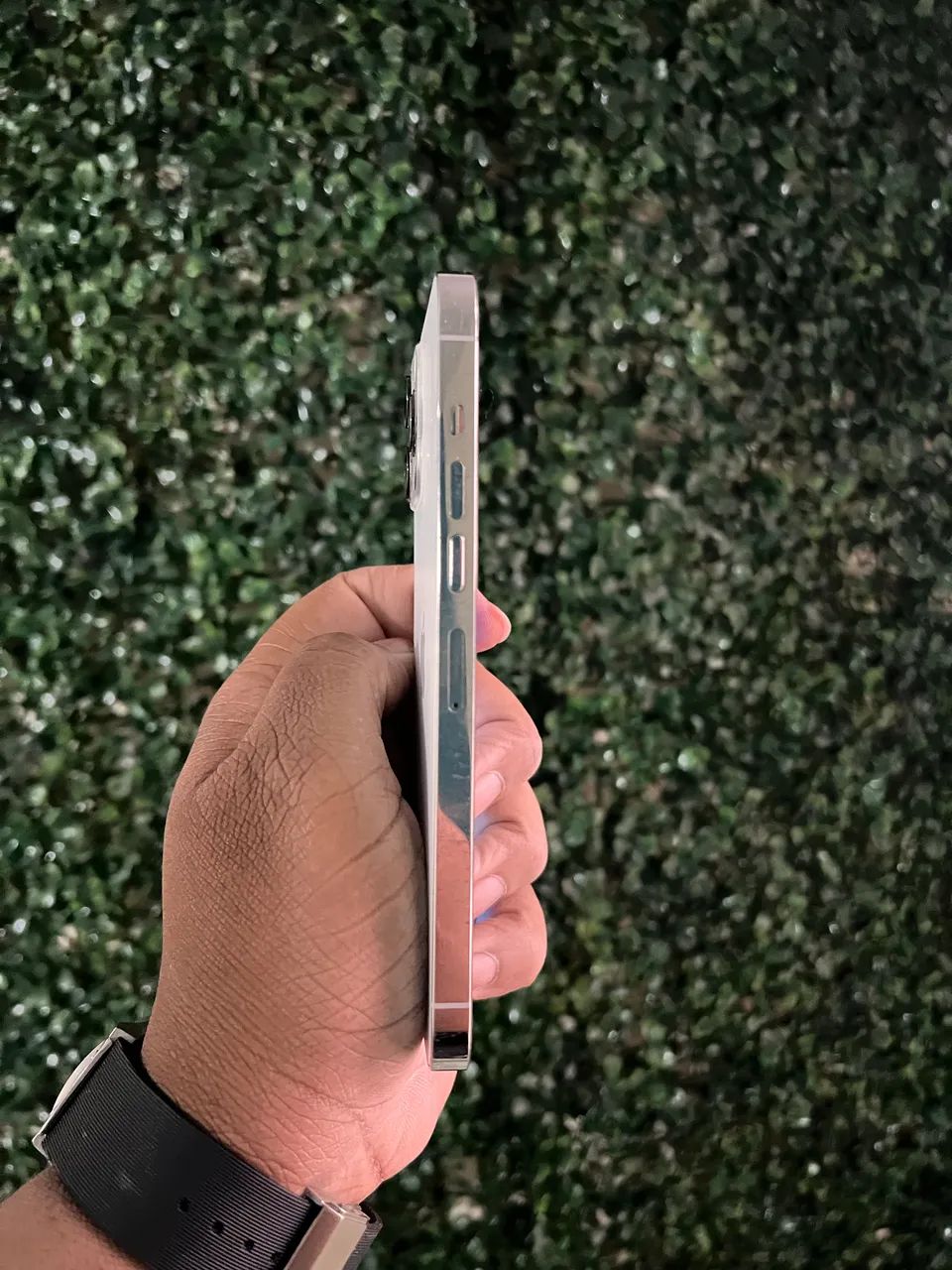 iPhone 13 Pro Max - detalhe