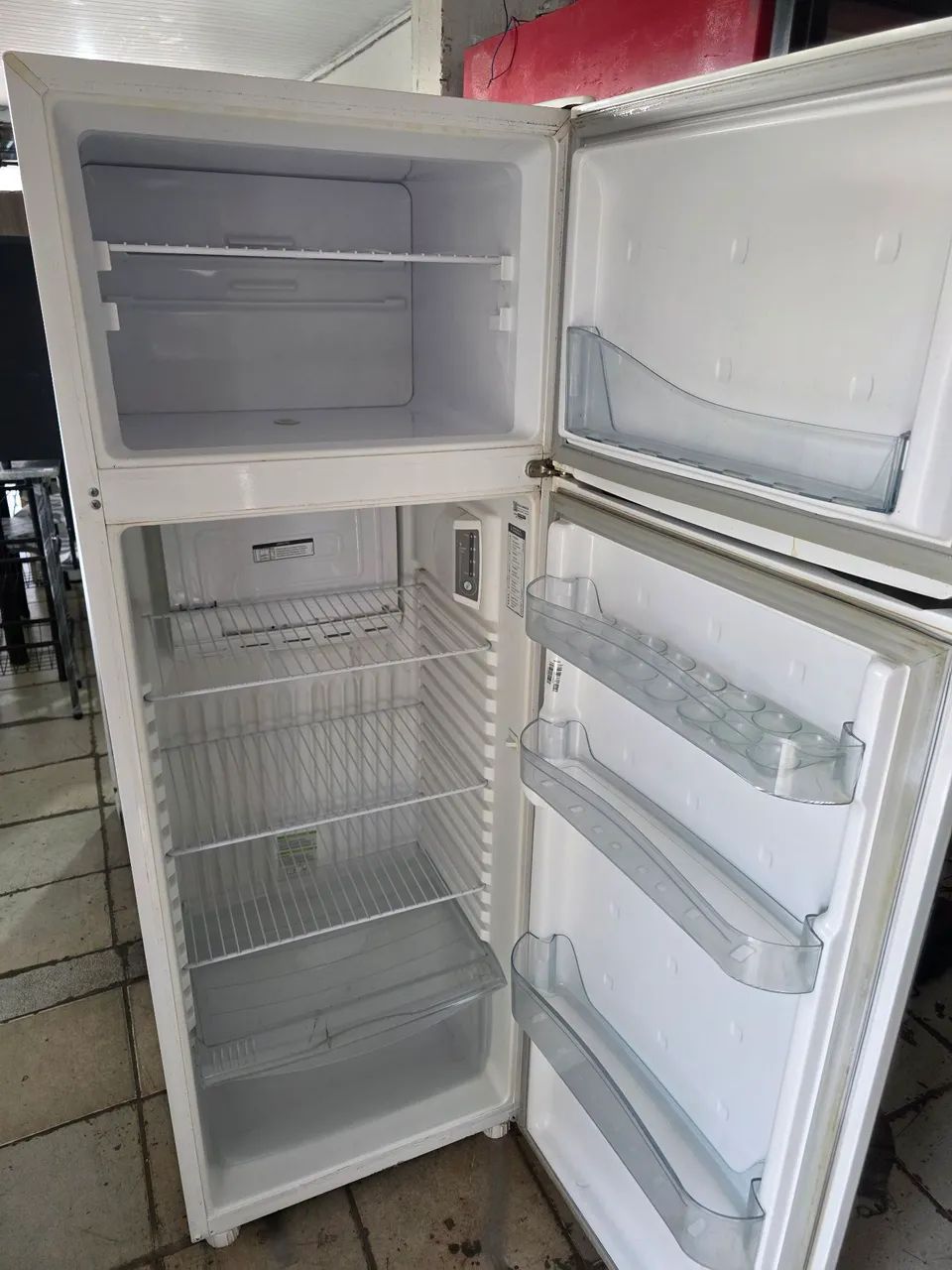 Geladeira cônsul funcionando perfeitamente  - Foto 4
