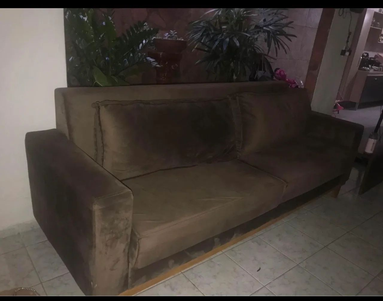 Lindo sofá retrátil novissimo - Foto 2