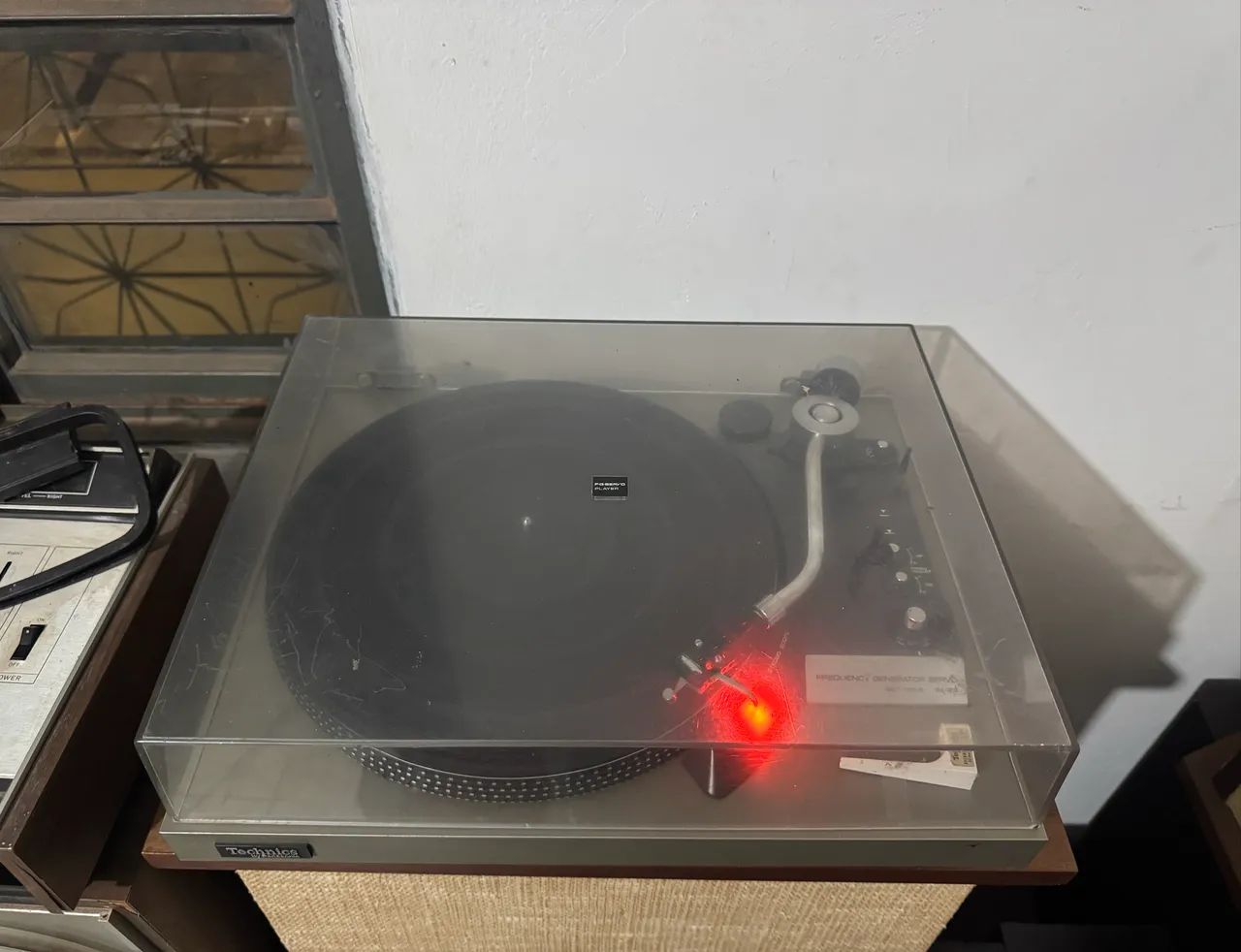 Excelente toca disco technics sl-23 toda original  - Foto 3