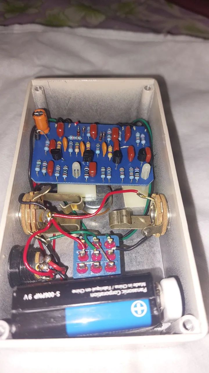 Pedal De Guitarra Stomp Under Foot. - Foto 5