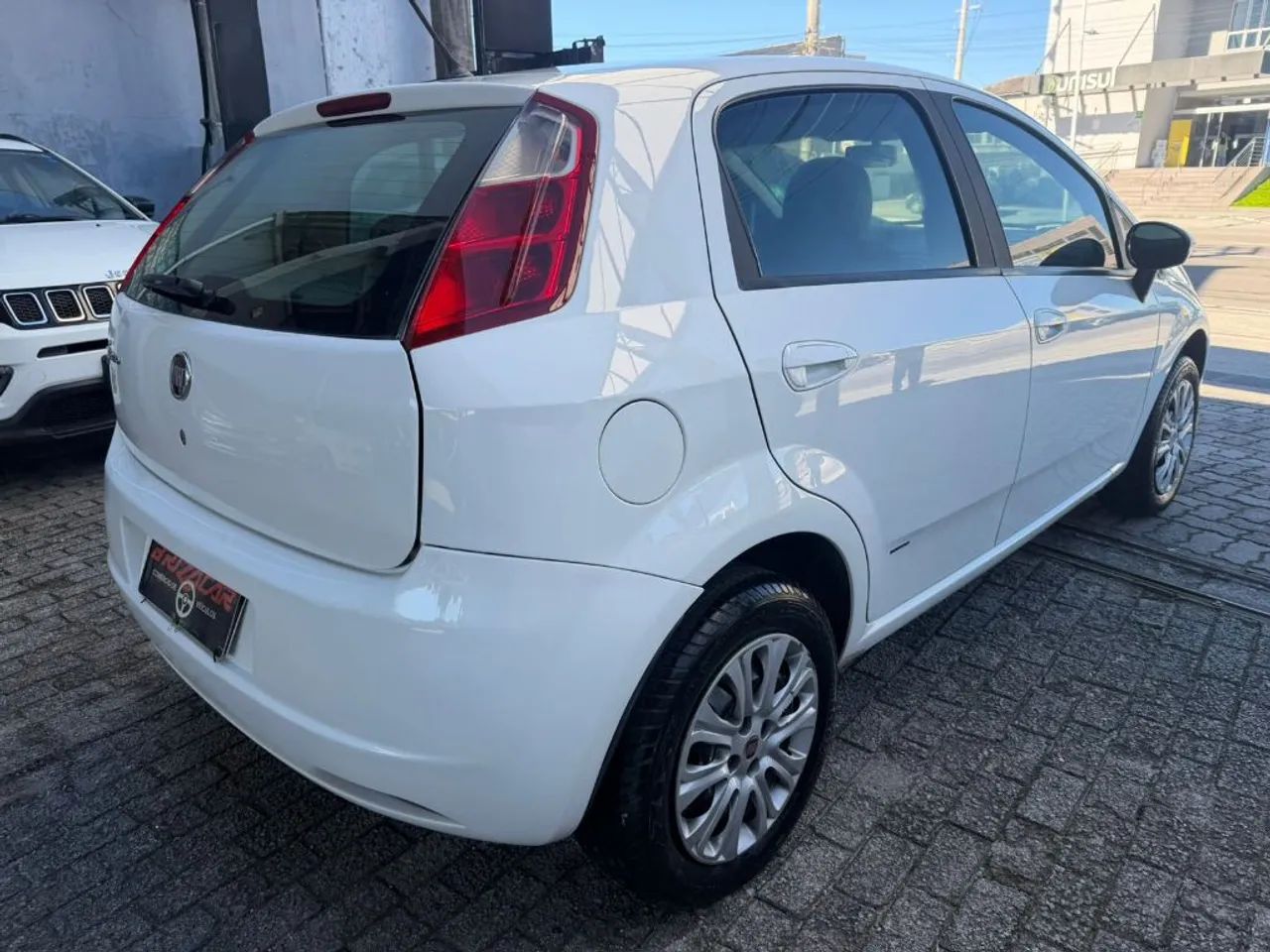 Fiat Punto ELX 1.4 Fire Flex 8V 5P 2011 - Foto 3