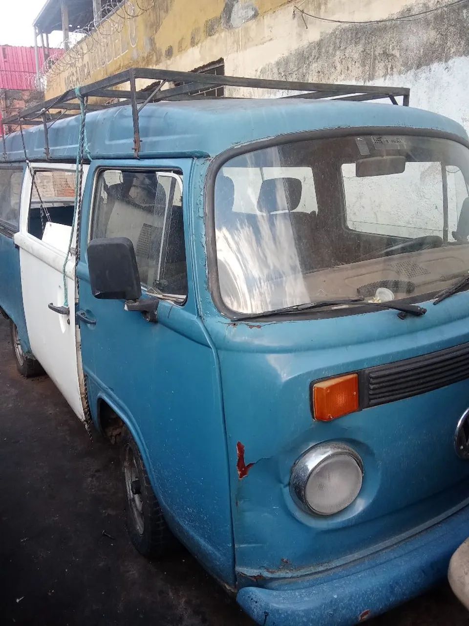 Volkswagen Kombi Standard/ Luxo/ Serie Prata 1998