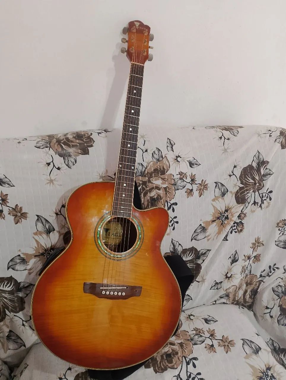 Violão Eagle elétrico preço de desapego  - Foto 5