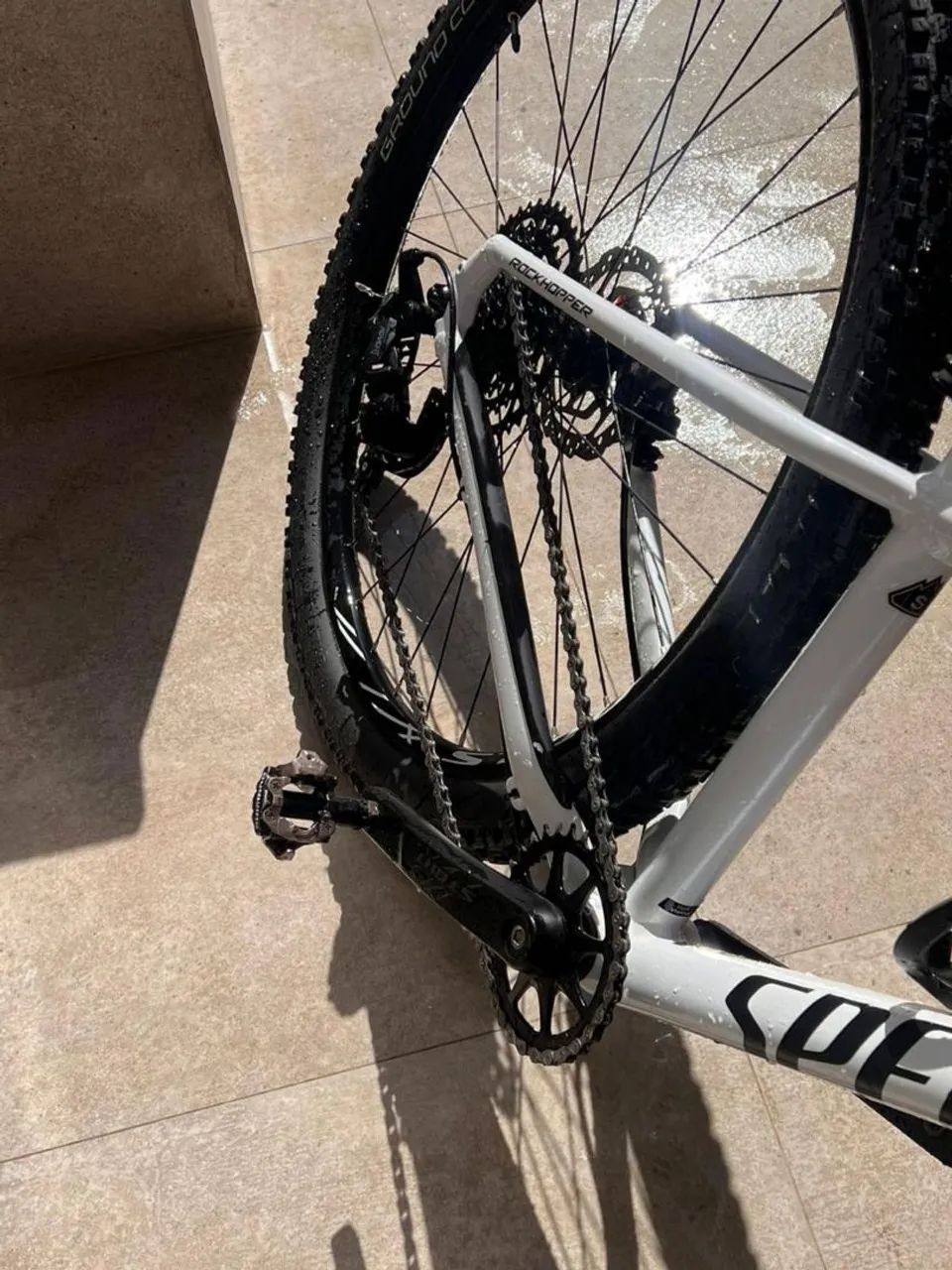 Bicicleta Specialized Rockhopper 2021 - Foto 5
