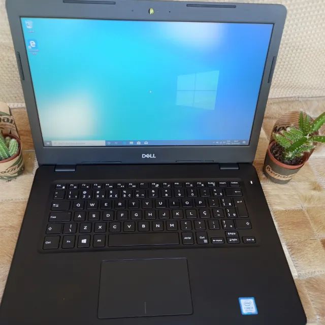 Notebook DELL Intel Core i5 de 8ª Geração, 8GB RAM DDR4 e SSD