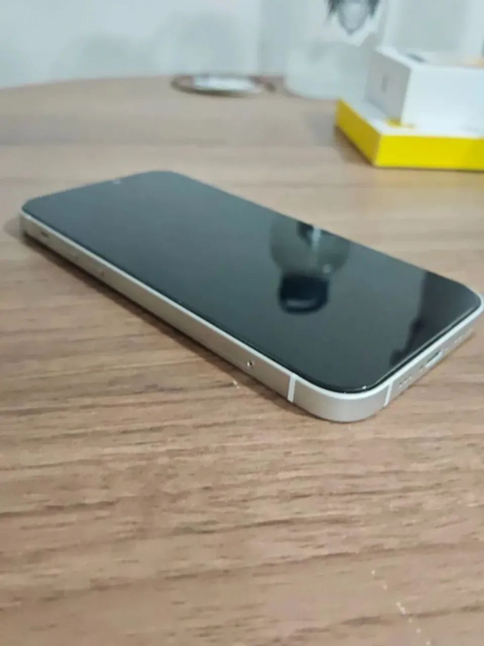 iPhone 12 (256GB) em excelente estado e com acessórios originais - Foto 2