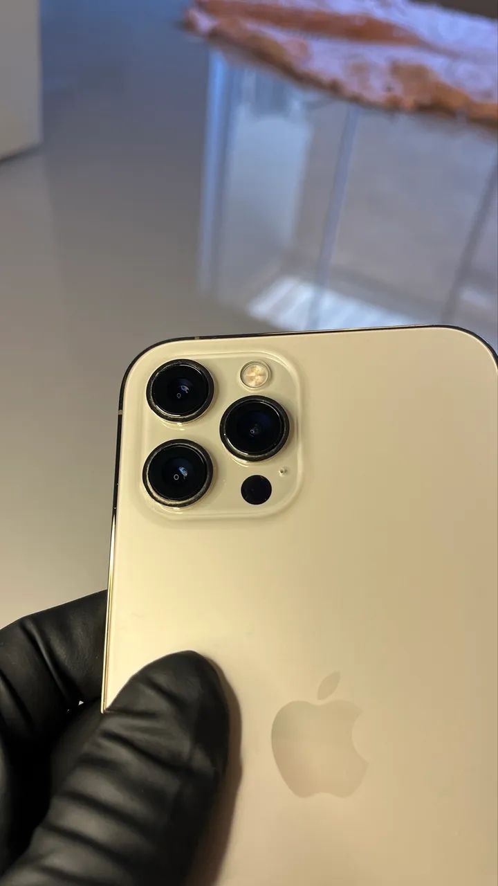 iPhone 12 Pro Max Gold muito novo  - Foto 5