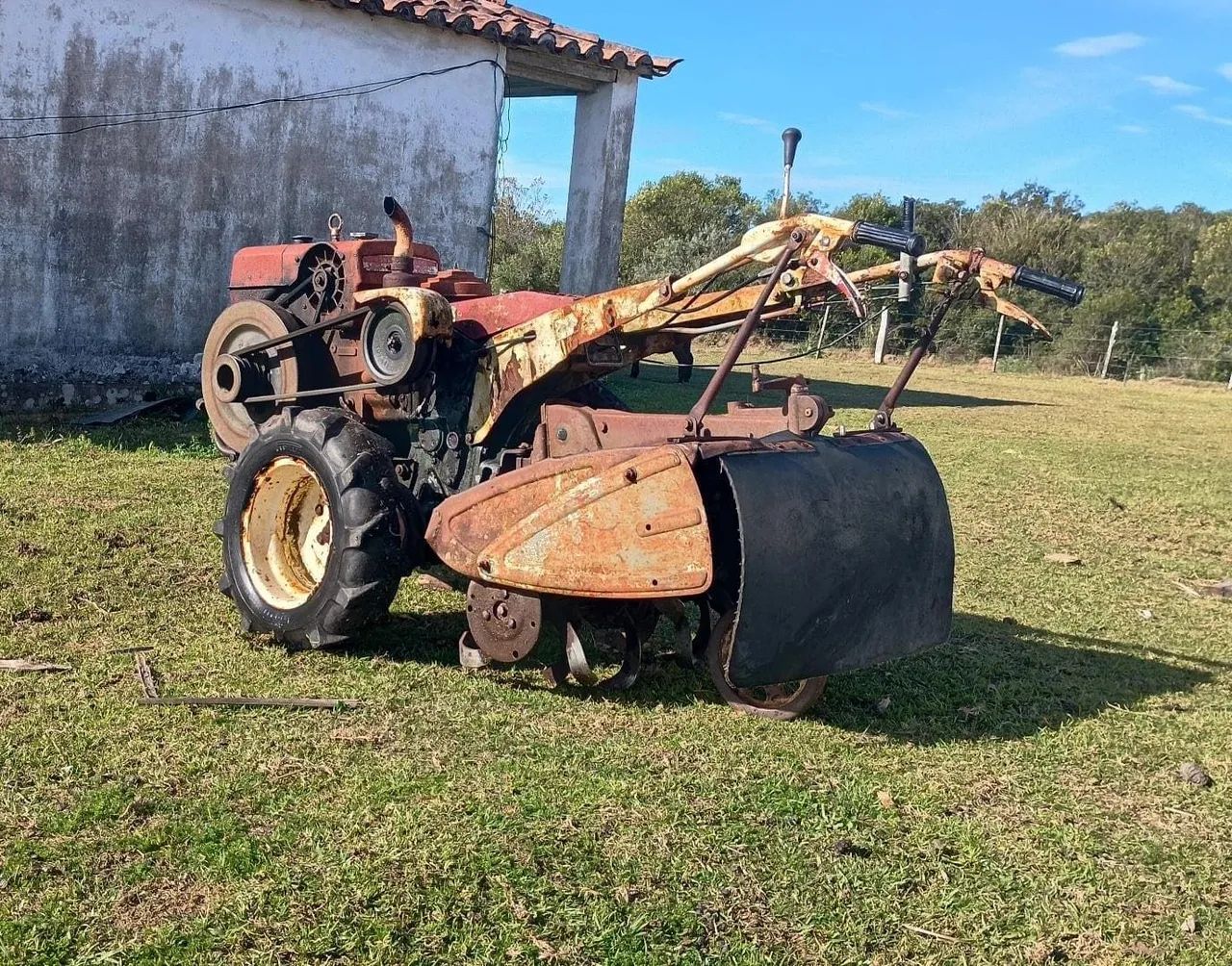 Micro trator Tobata Yanmar - Foto 4