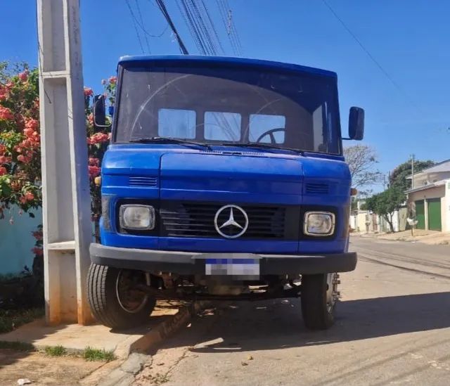 Caminhão 608 E 1986 