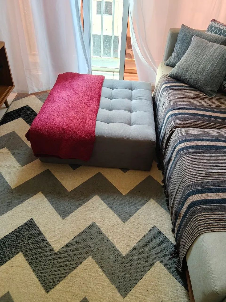  Puff Modular Grande em Suede Cinza - Excelente Estado - Foto 2