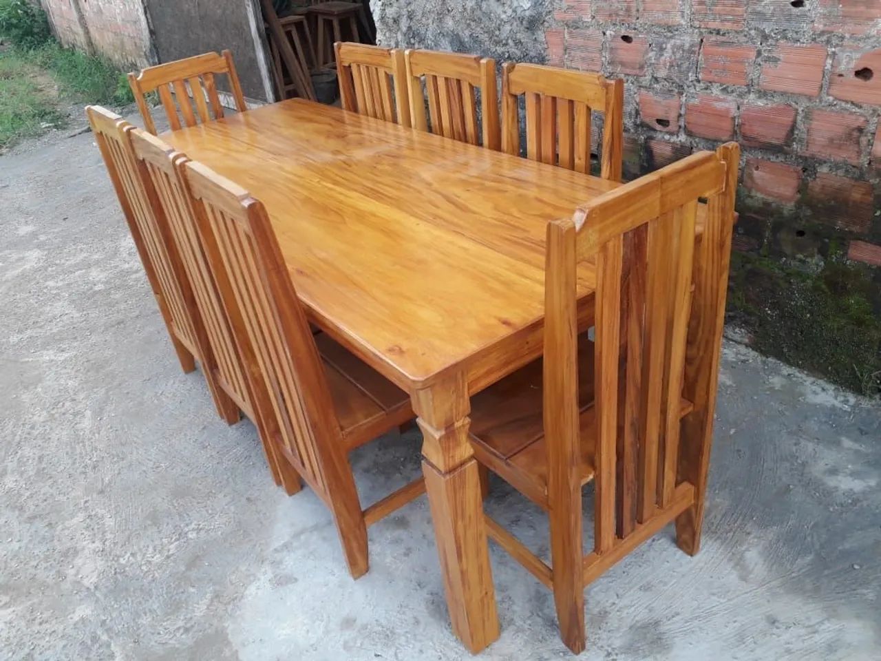 Mesa de jantar  em madeira maciça * zap - Foto 2