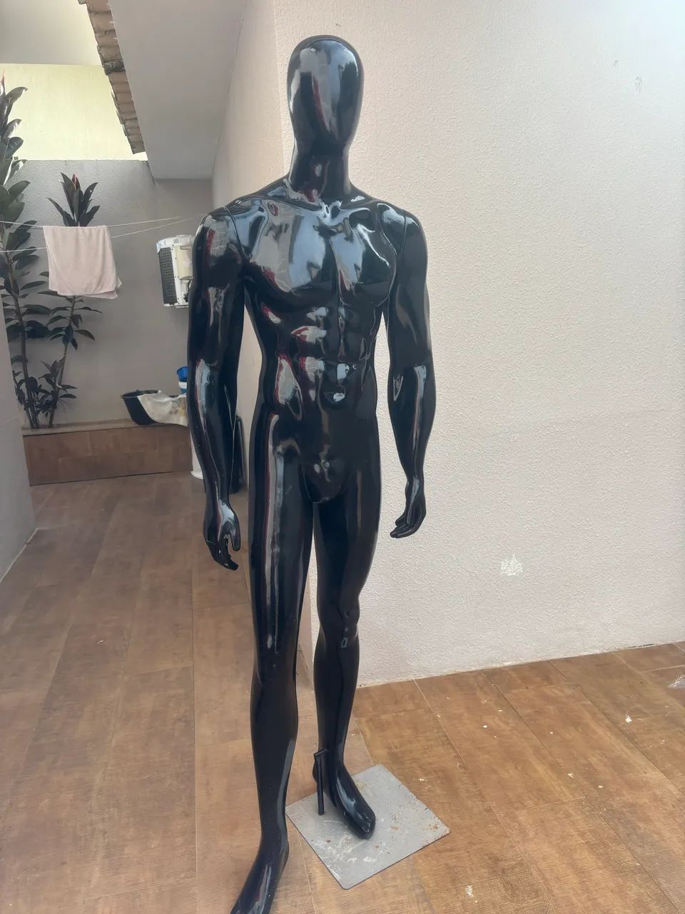 Manequim fibra masculino Preto