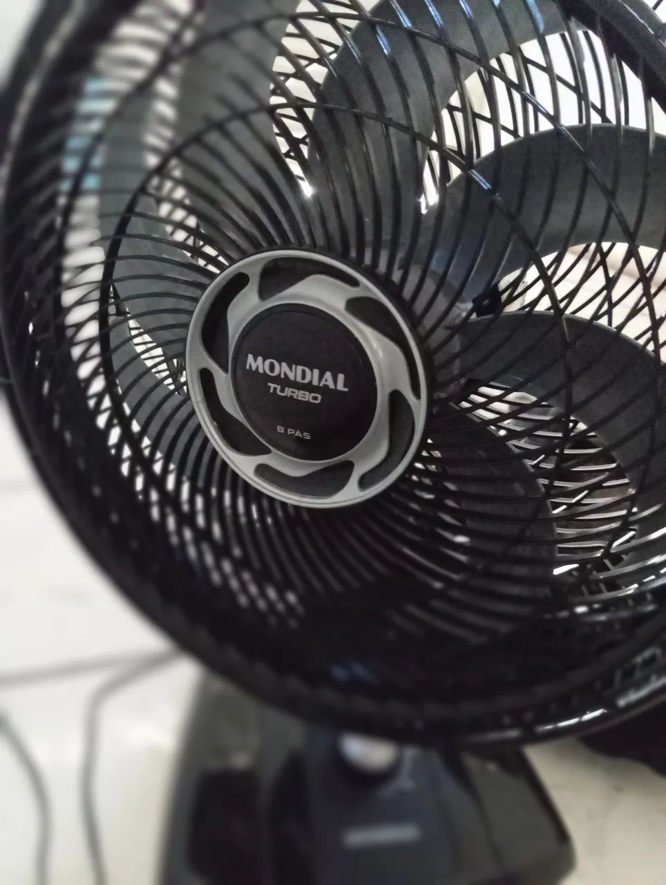 Vendo ventilador recém comprado mondial 8 pás 120 reais para vender hoje 