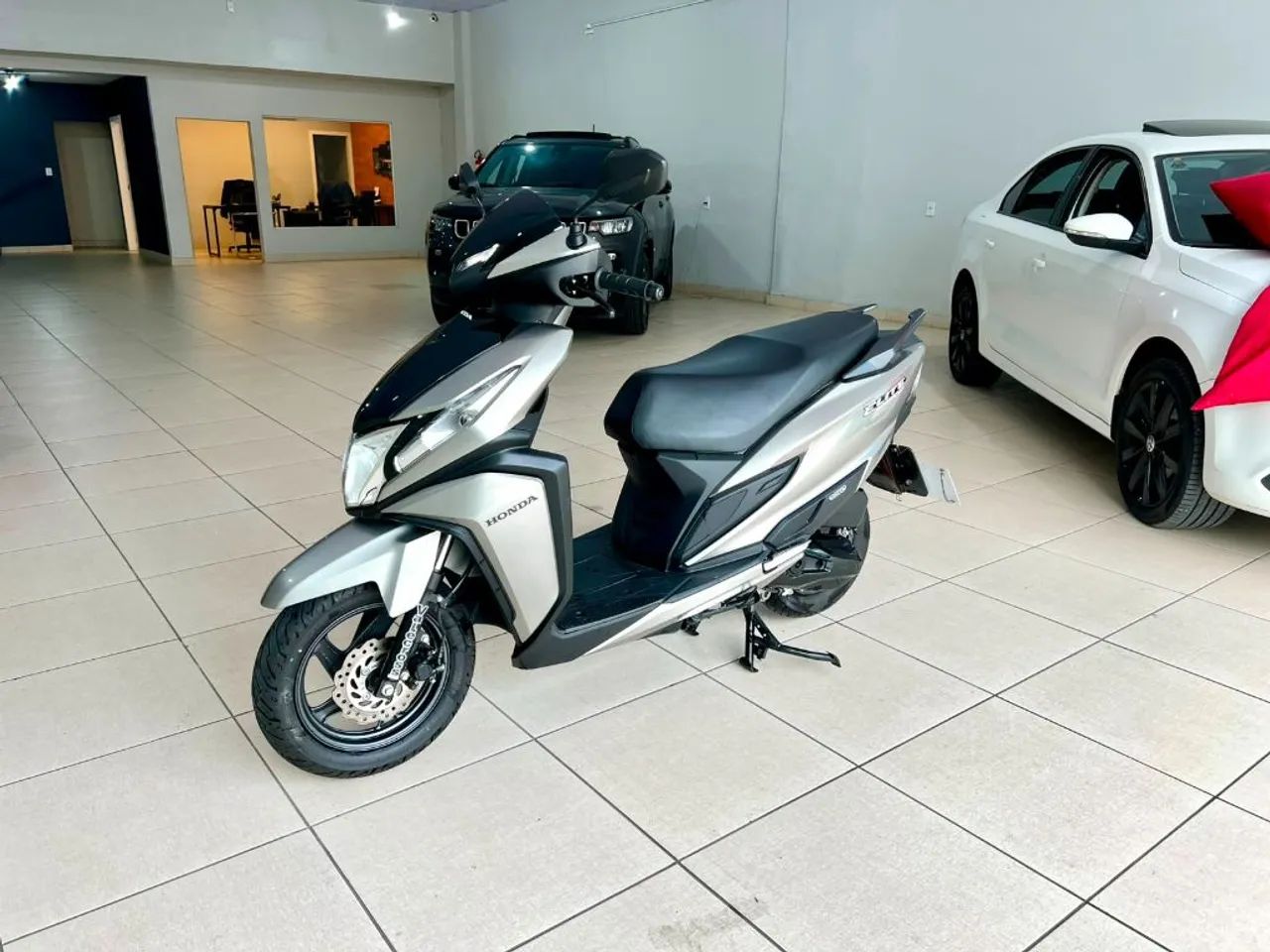 ELITE 125 - Único Dono! 1400 kms! - Foto 2