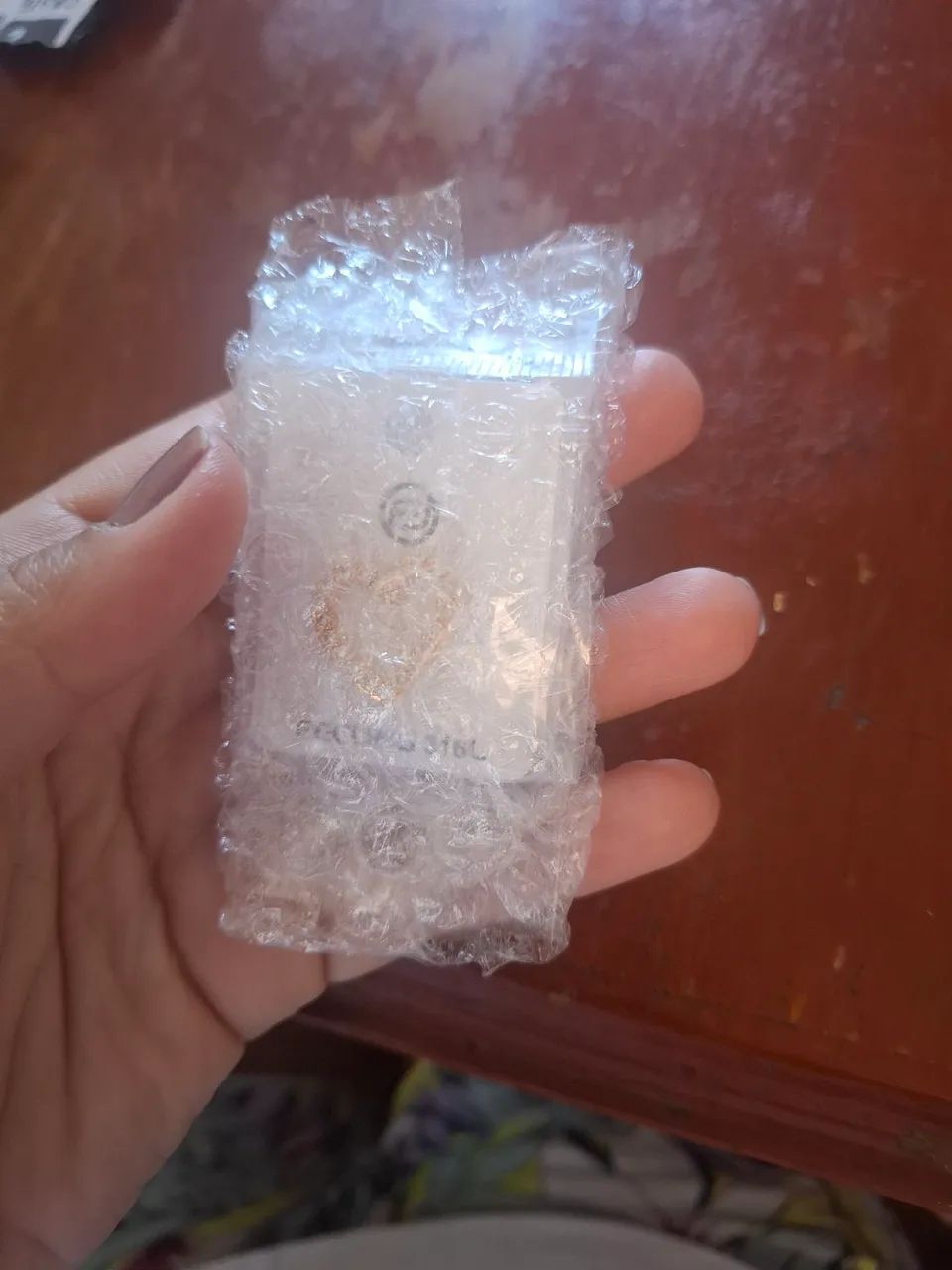 Piercing  de umbigo/ decoração em coração de zircão - Foto 2